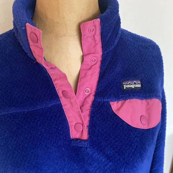 Patagonia girls XXL (womens small) Synchilla Fleecw blue pink great condition - Picture 2 of 6